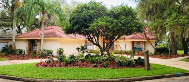 Best Lawn Care in Westchase